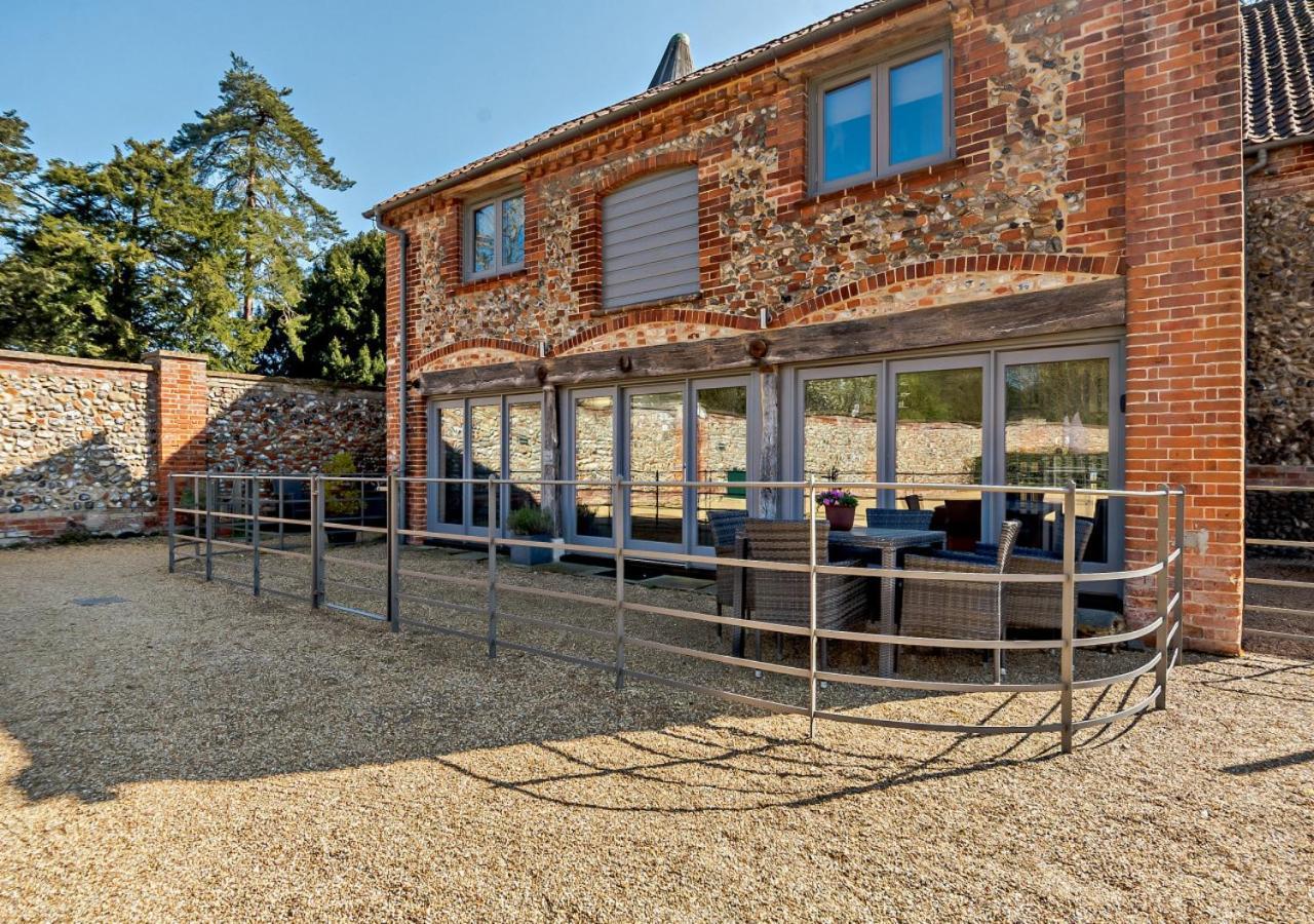 Clerks Cottage Letheringsett ภายนอก รูปภาพ